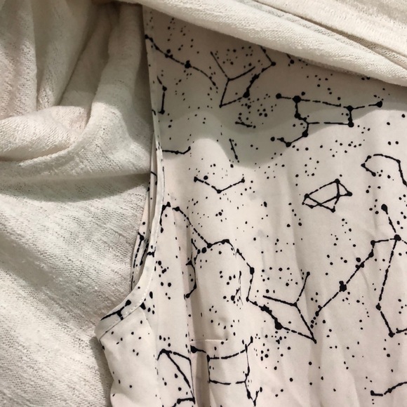 NWT Style & Co Celestial Blouse - Picture 4 of 8